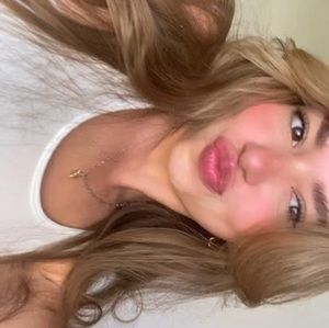 Meet your Posher, Sofia gabriela